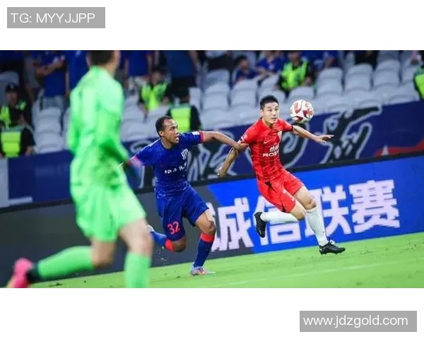 上海足球队意识争议引发热议球迷与专家观点交锋探讨未来发展